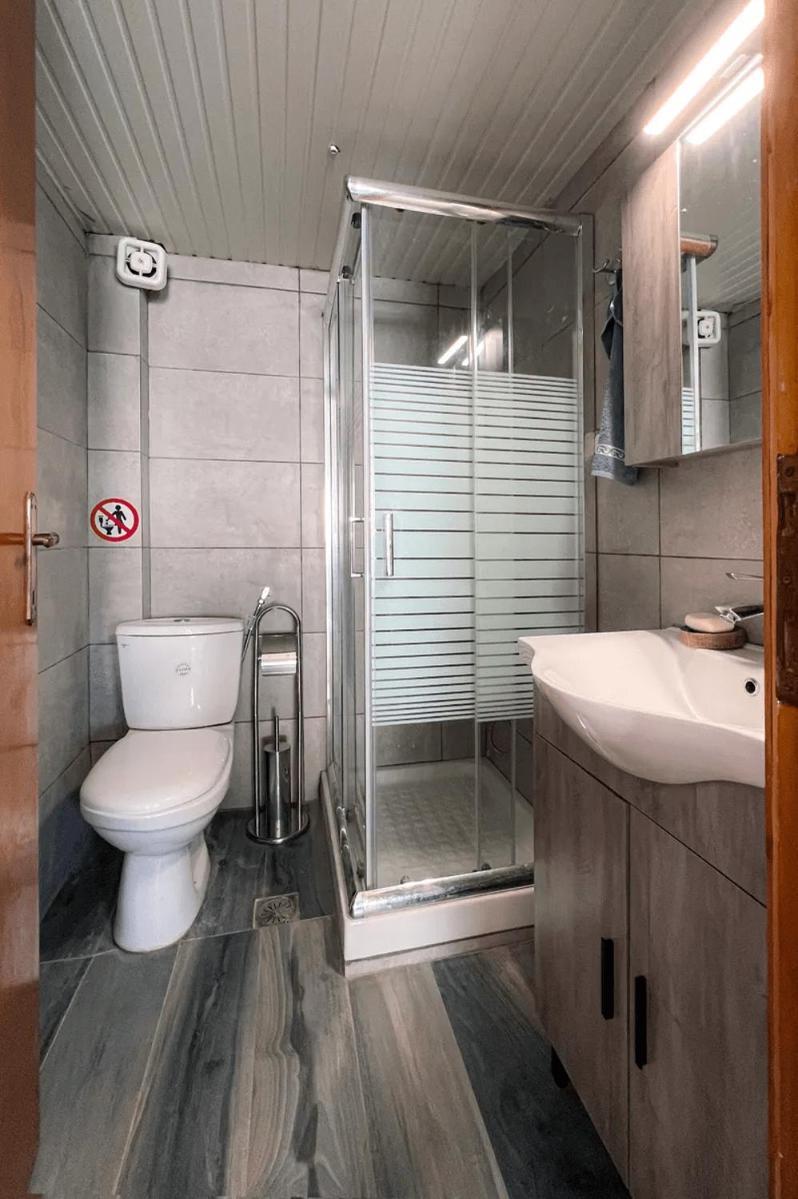 Seahouse With View Apartman Pszakúdia Kültér fotó